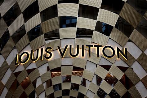 louis vuitton corropoli|Louis Vuitton recrute un/une Logistics Coordinator à Corropoli en .